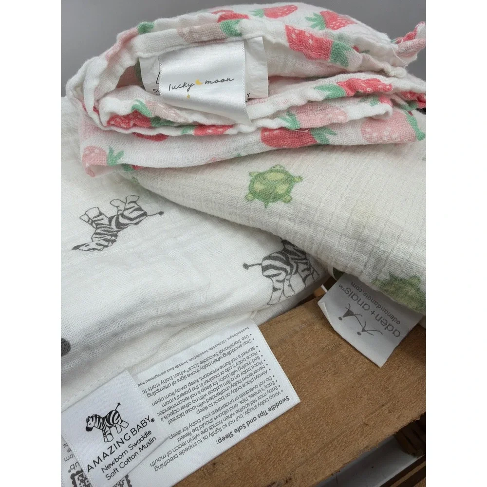 Baby‎ 2 Crib Sheets + 3 Swaddle Blankets Cotton Animal Strawberry Floal